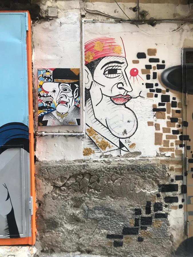 B&B Ruffo Nel Cuore Di Napoli Luaran gambar